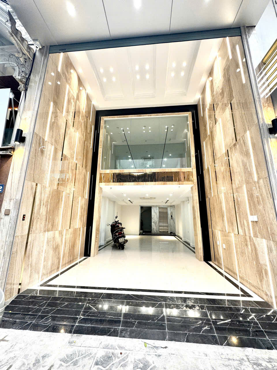 z6509764489322_89e8e5b3c6a6b8f66a58bcdc320c90f6hn