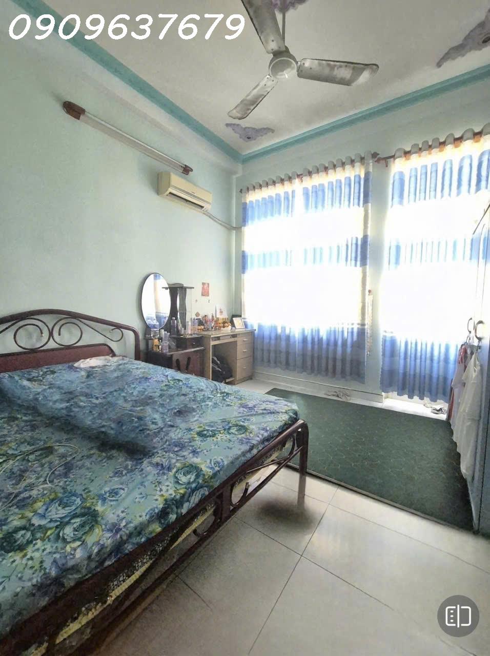 z6510637887068_f58b35774fa05468ba581456946fbdec