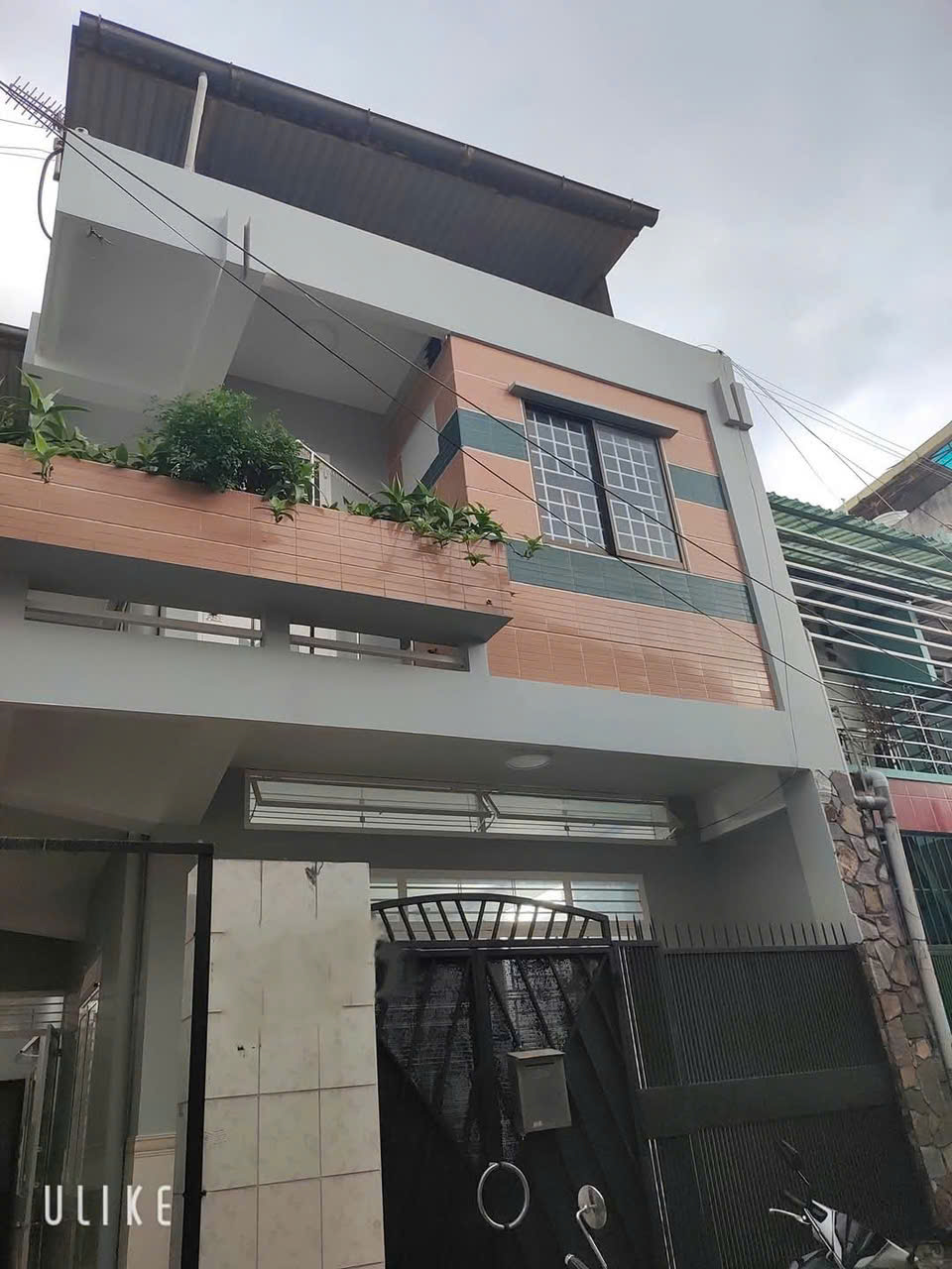 z6521553670476_9b9f9d3839a1e4733f8f60d36b333e59