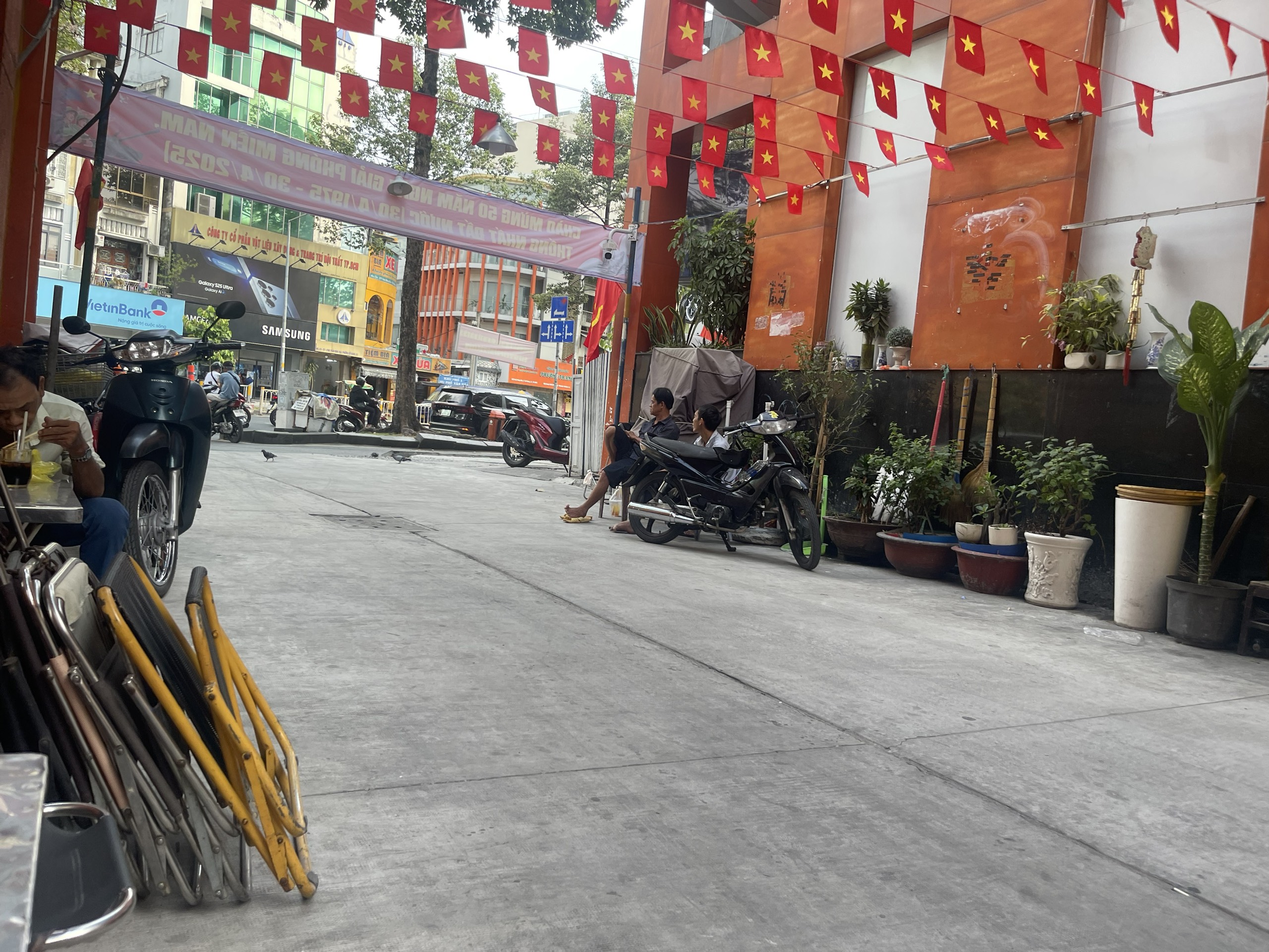 z6522569983304_4d4b047b470d76389802c86c3067d79b