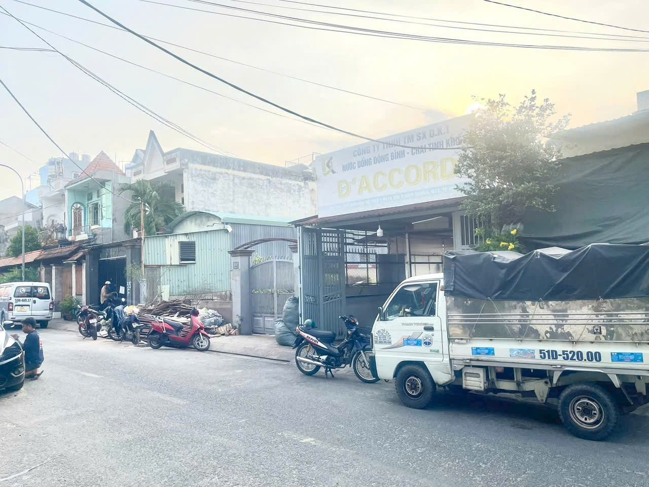 z6525238429360_356ca3addd5c88bb81b72c6fb605ddbb