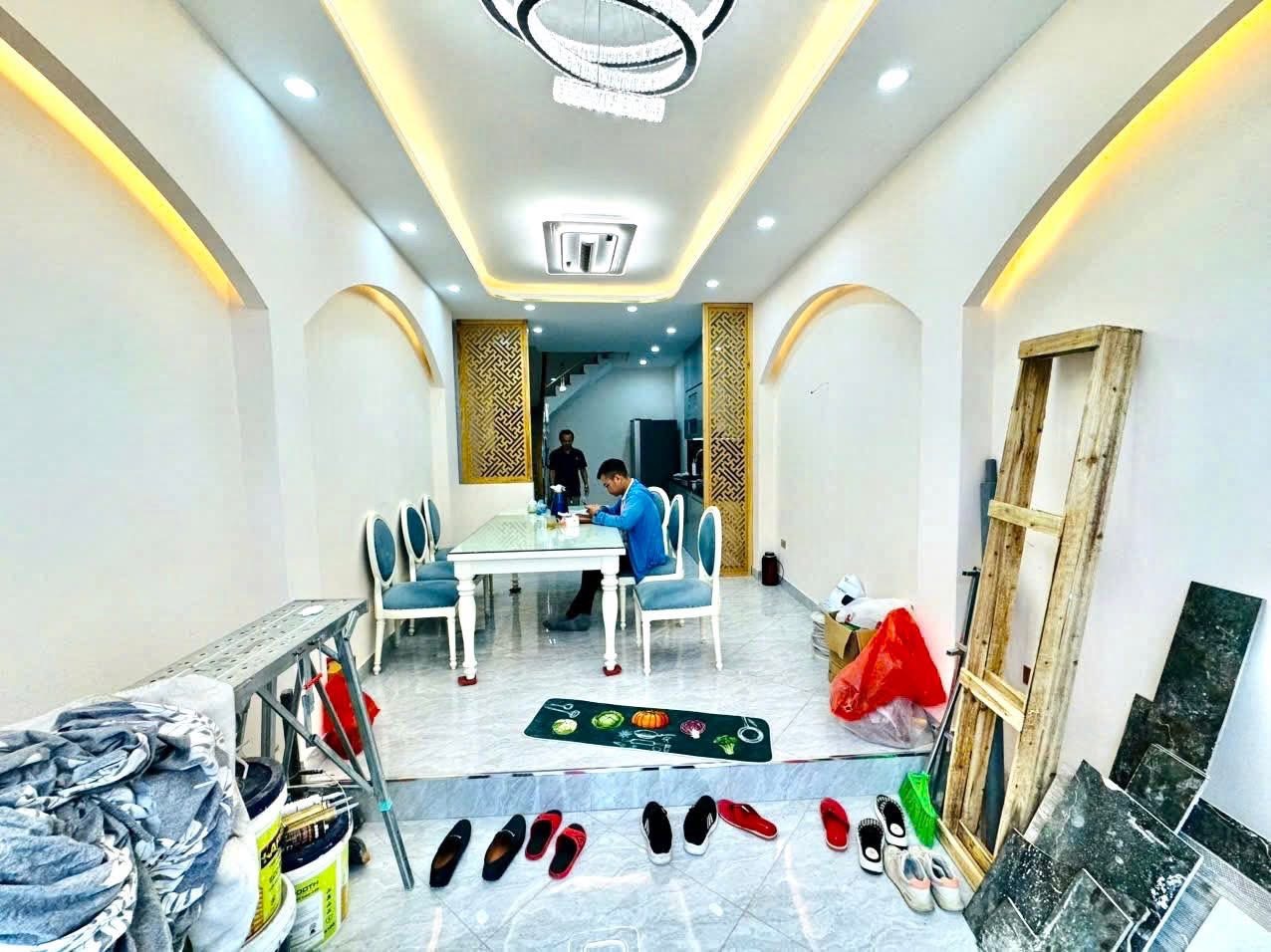 z6526172953881_90a9a3297f94103f4aa2863bc040a348