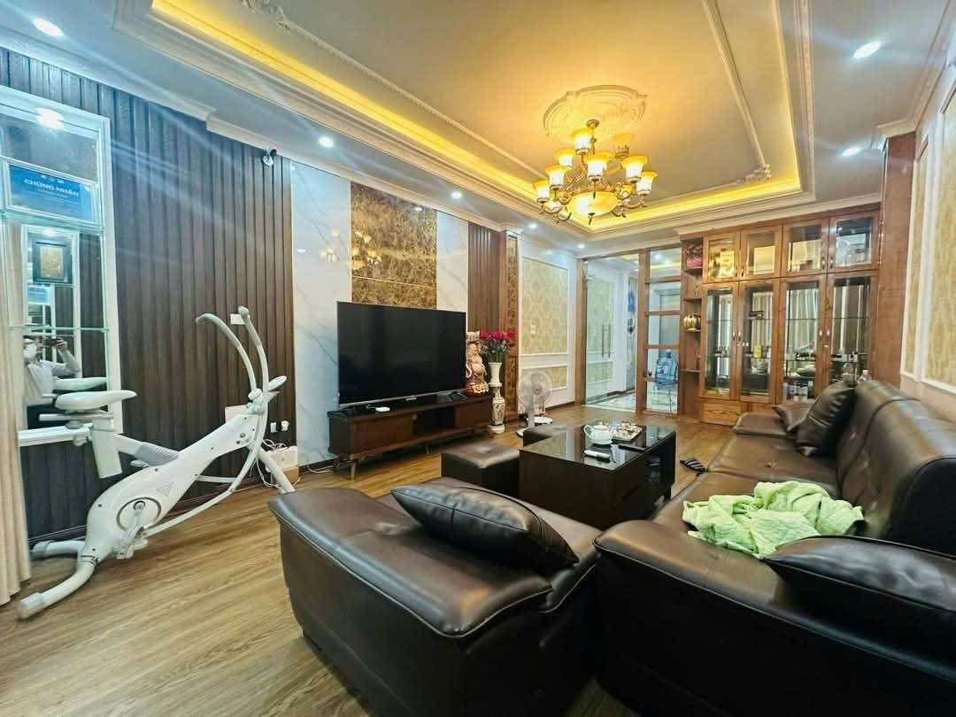 z6527849300110_751542ca46aa26b390cff32fa628c4f3