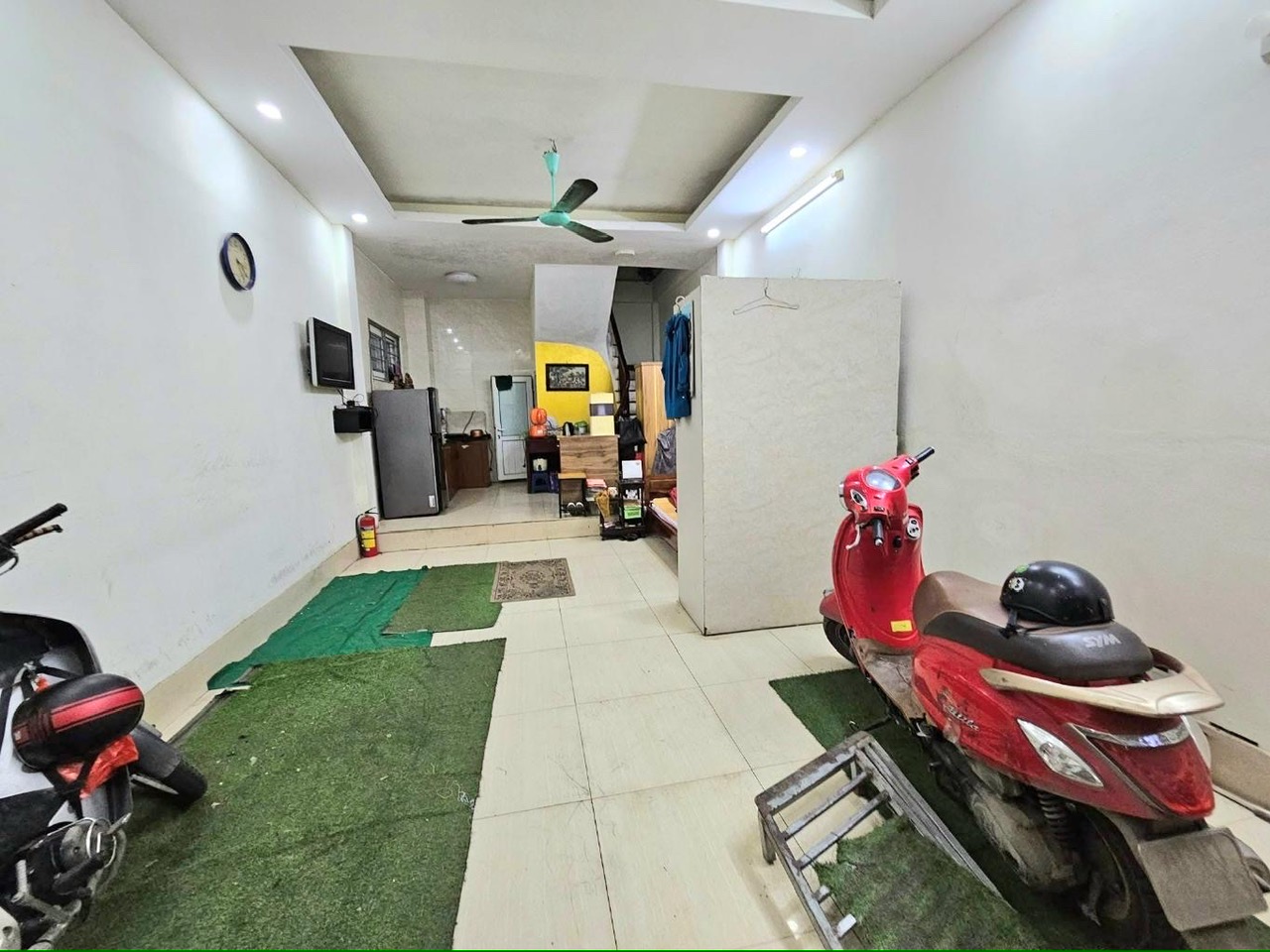 z6528289384951_199b6fe10fe4a85257a595c39089f76c