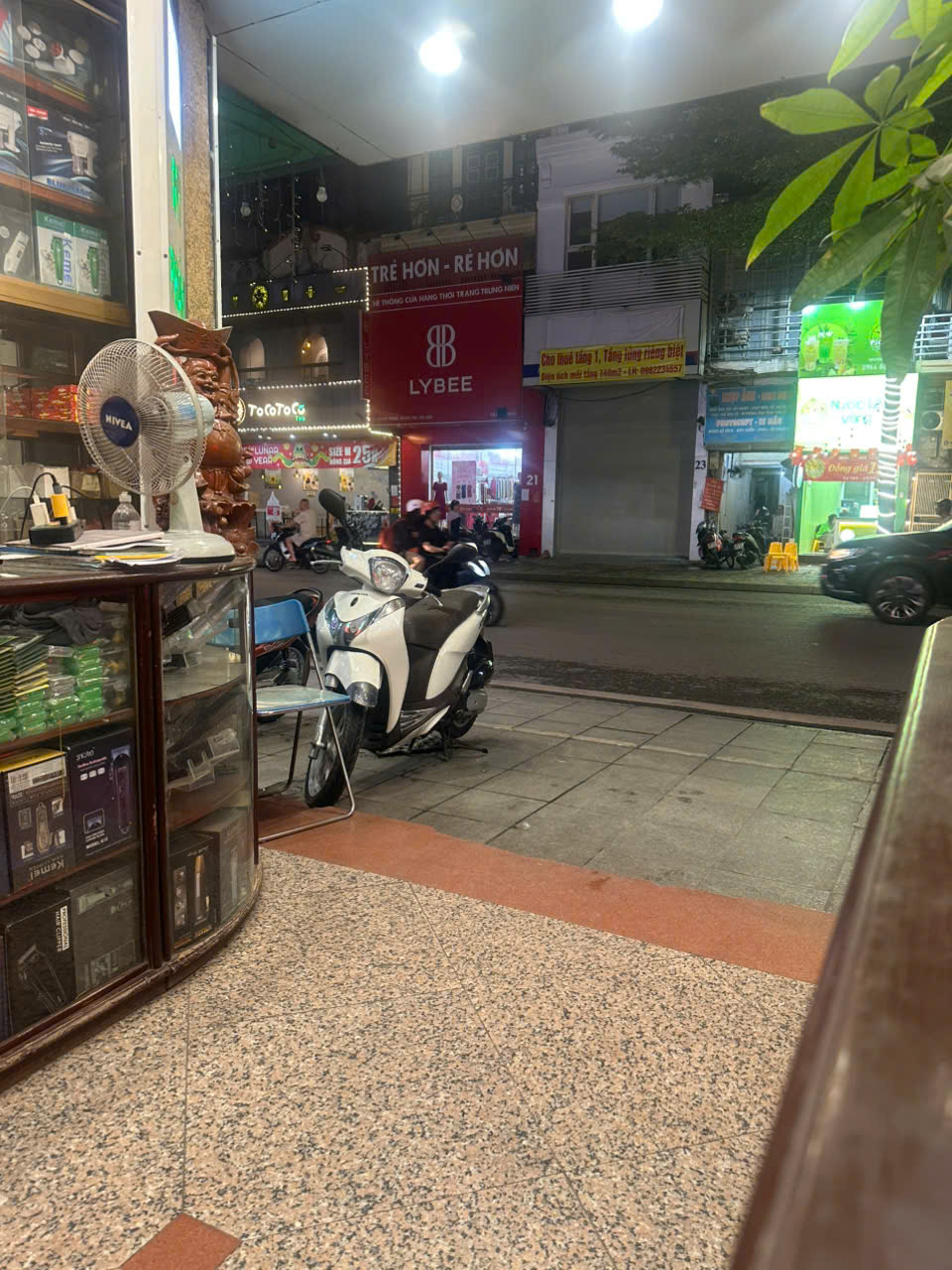 z6528970370293_fa1327d6990e3f70728673485137c86c