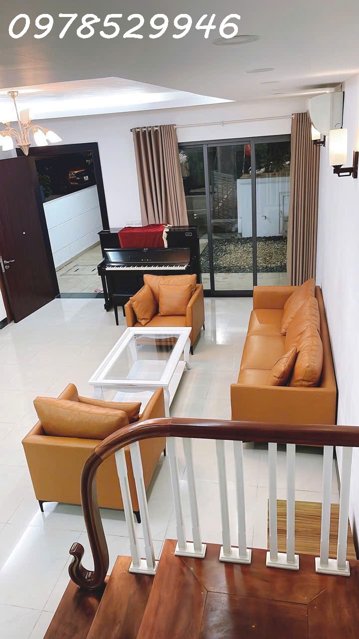 z6536803554033_b208ffabada75e90d030efc0ad39edd5