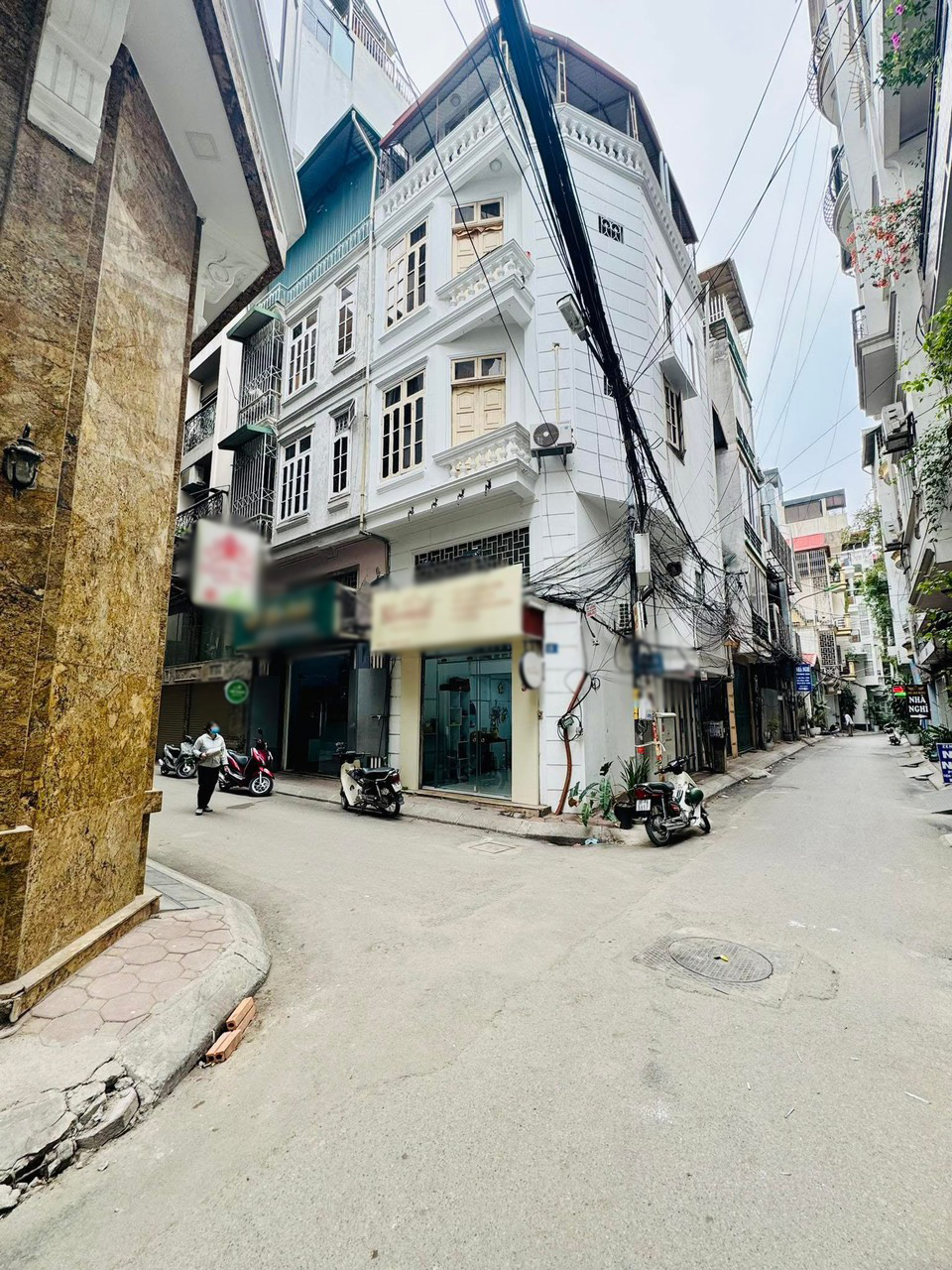 z6540833110566_37b12a216987c852e3ef2ae01de26e8a