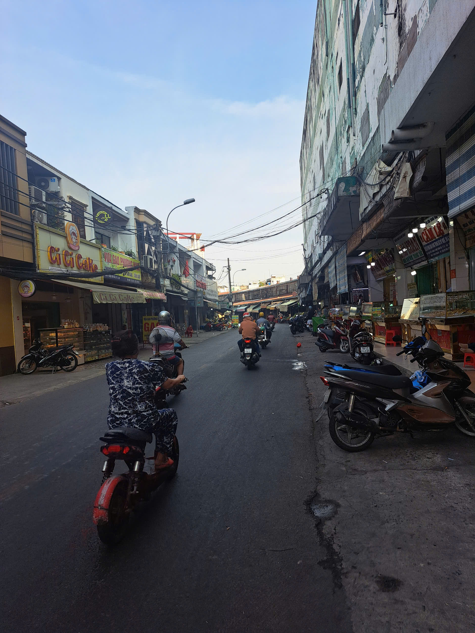 z6544160565050_72727536595ffa6a75160fd36e85c516