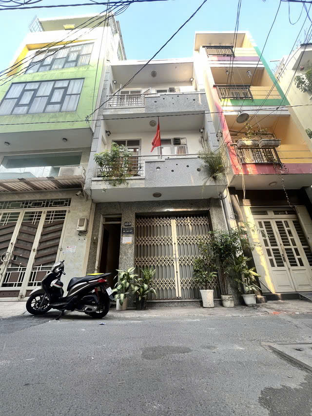 z6552451129971_5779dc7c9d77463f06639d5f41966696