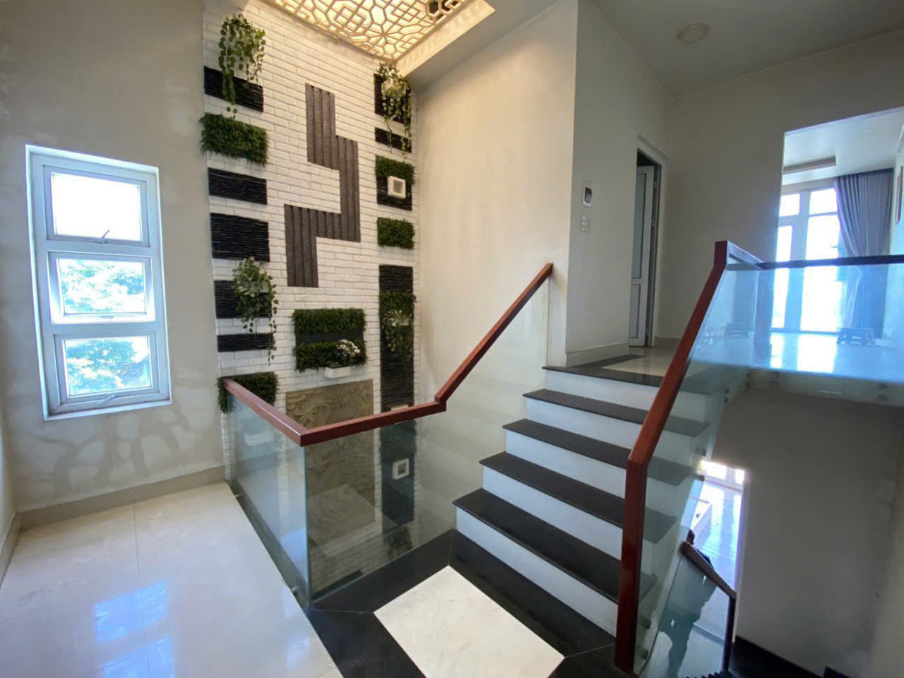 z6553417146810_515fd0a843d953ab3d35ea2e6798dda2