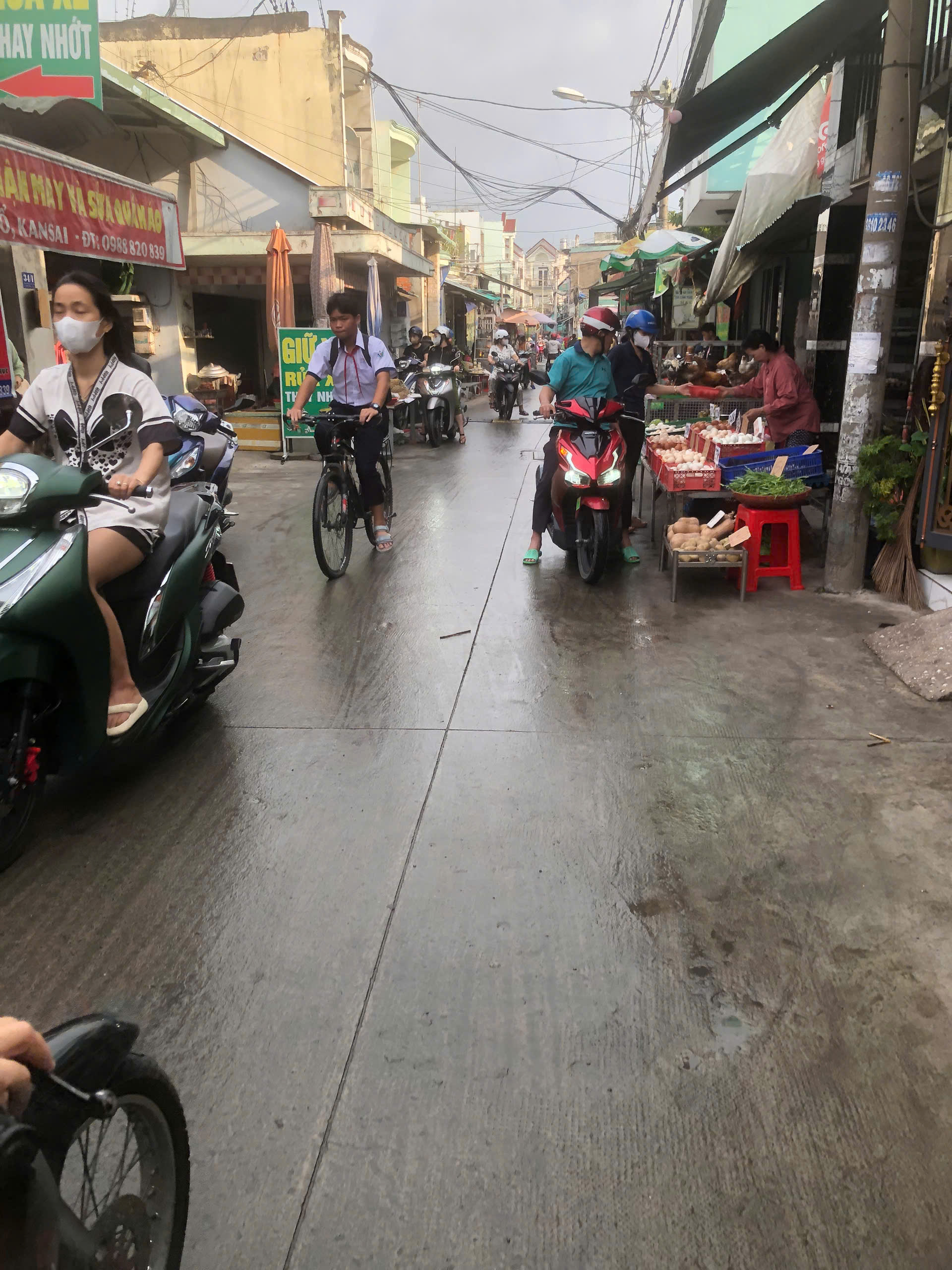 z6555397923090_6a97e0077881eab8f7d4dbdfbedaec42