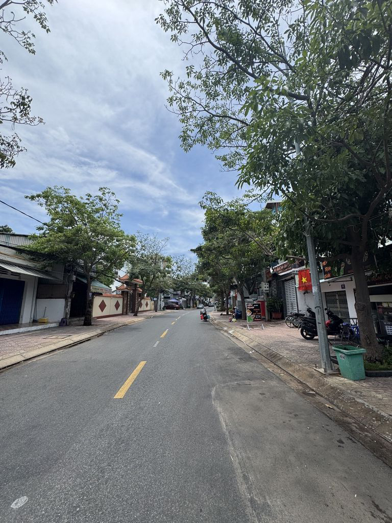 0e8f440e739bb57a428494c626b18893-2932476191908927587