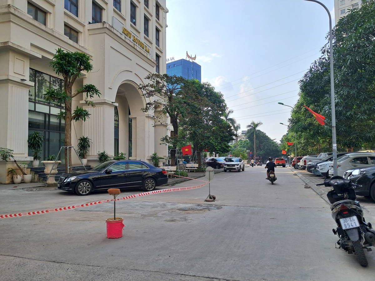 13c0ea54-3cbe-54d0-9178-3a911939f698