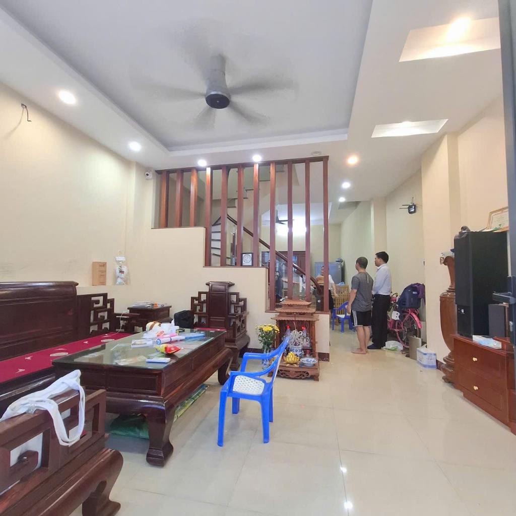 27ps-E2A86B34-maqokveh_44_15