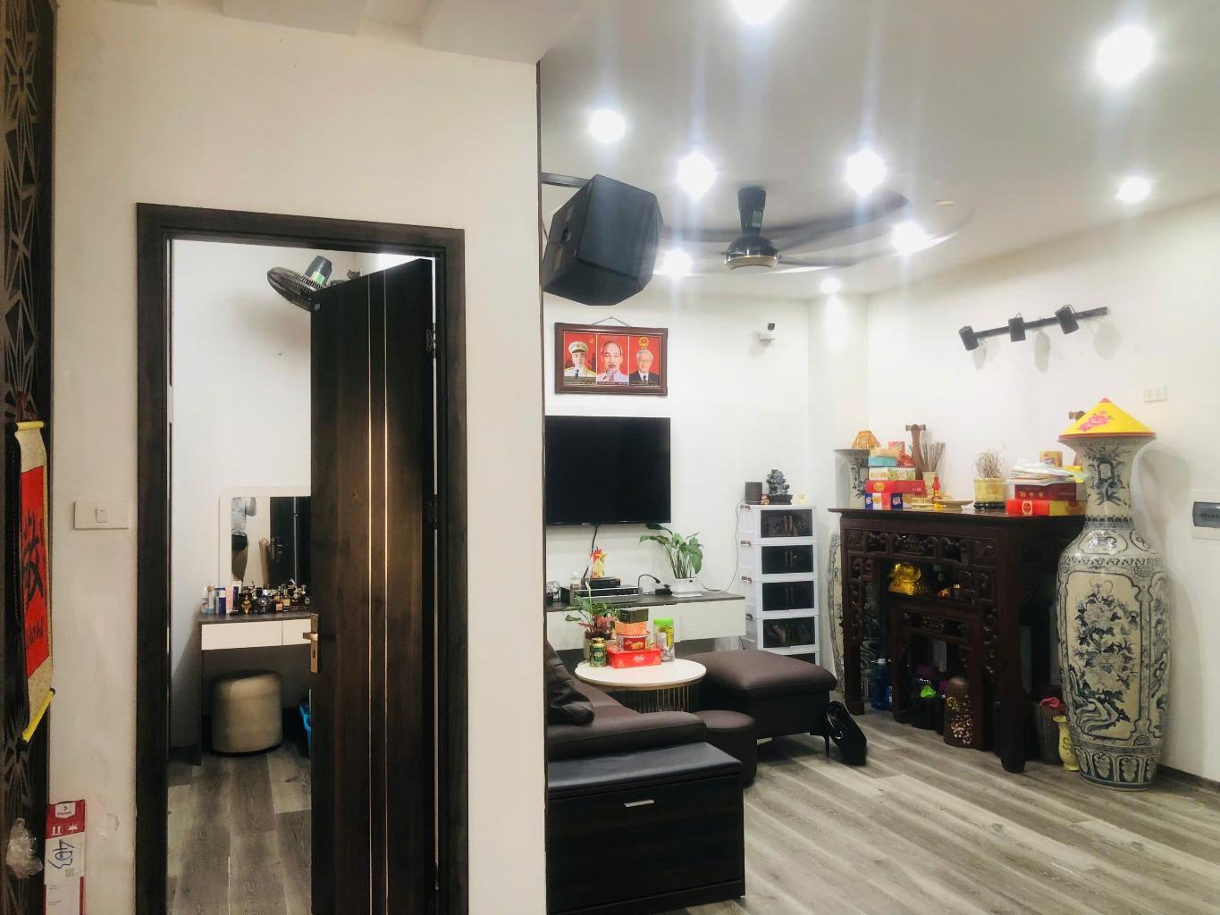 2dld-DA5F51A5-m9y5upf4_31_7