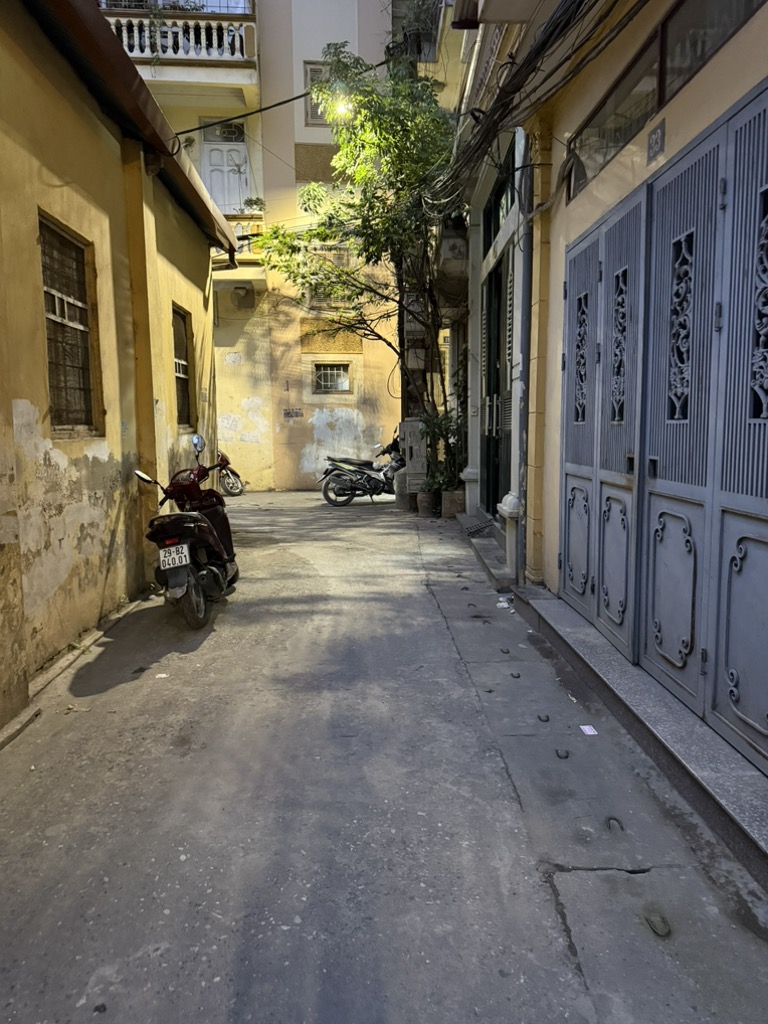 2dmg-109F0F1E-majli7uy_17_6