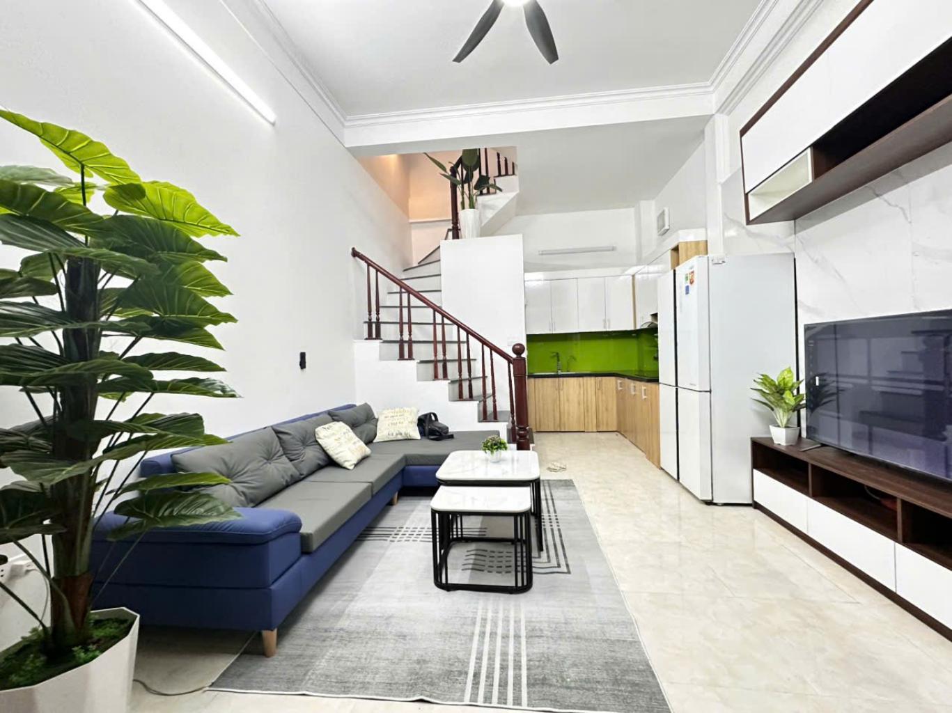 2ebu-4106B973-mb3b07xj_22_7