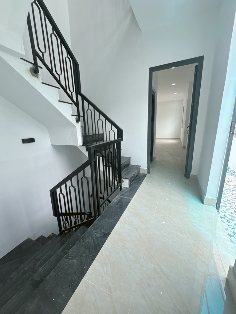 2hb4-96582B6A-m8yjja7y_83_23