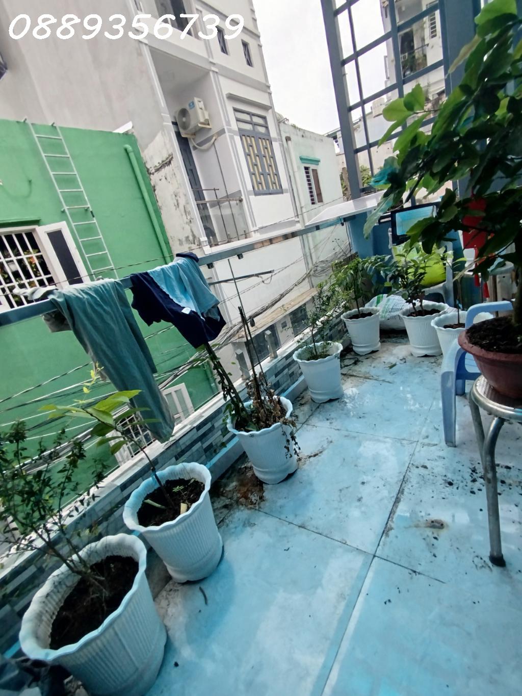 3j6p-AB8D8826-m9vfharh_35_12