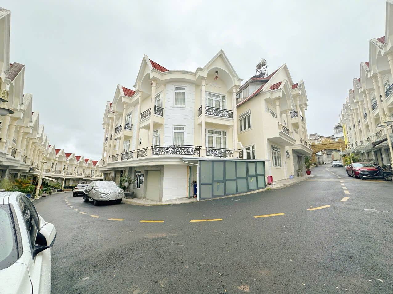 494919200_703382875496695_8103055023611111252_n