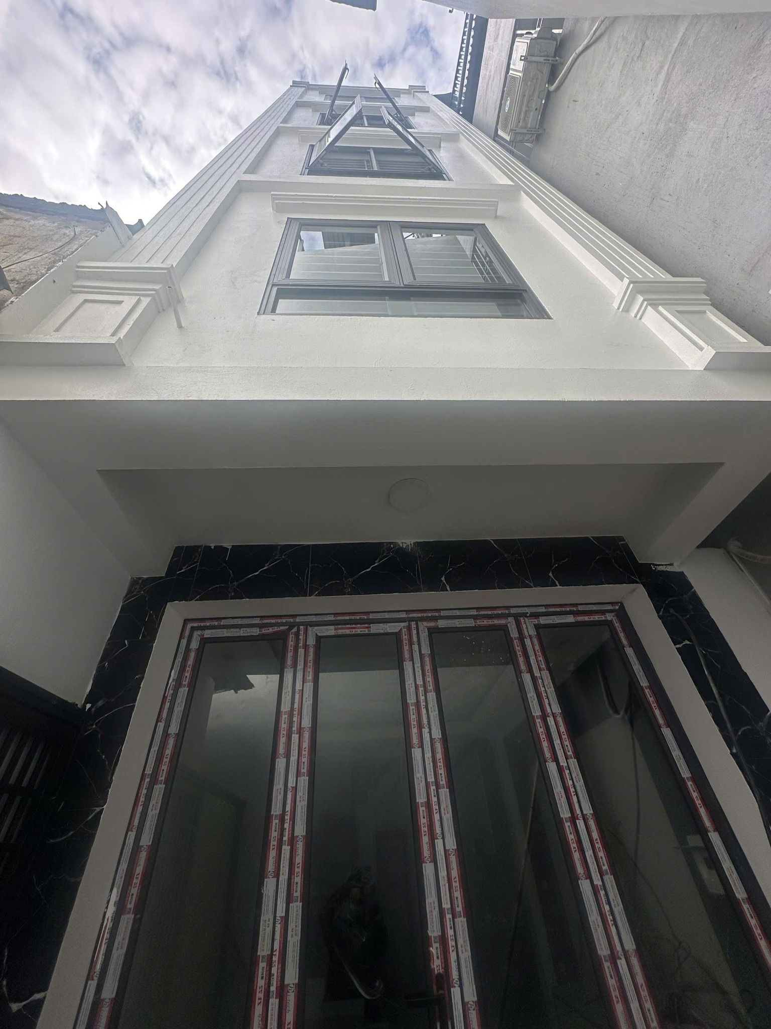 496803529_1067964335259194_1859206938008810383_n