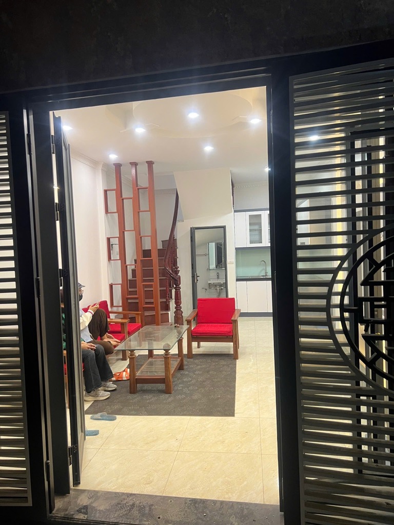 73x-CAC23F24-mahuu63d_61_17