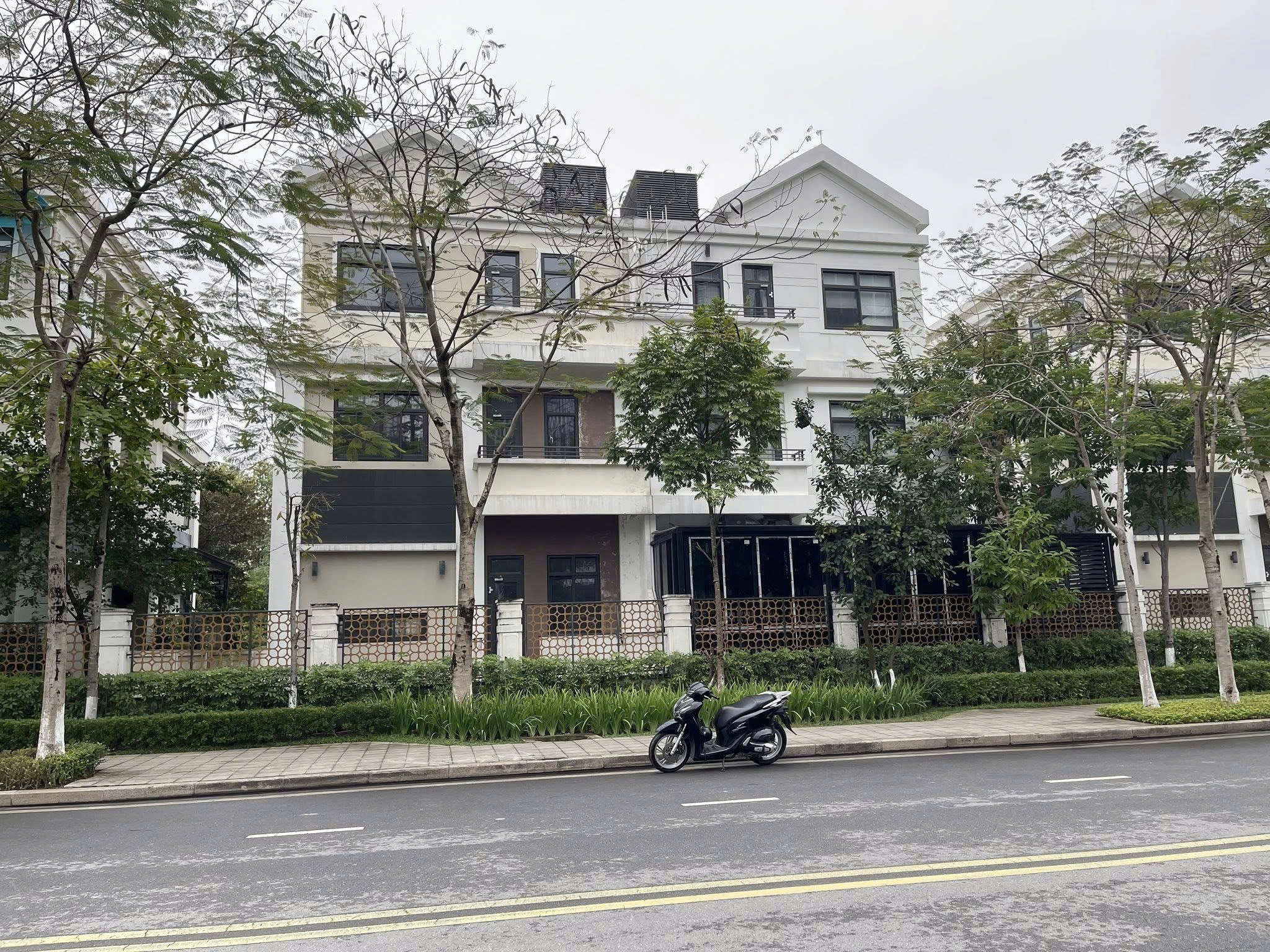 92e22c2ef410414e1801 (1)