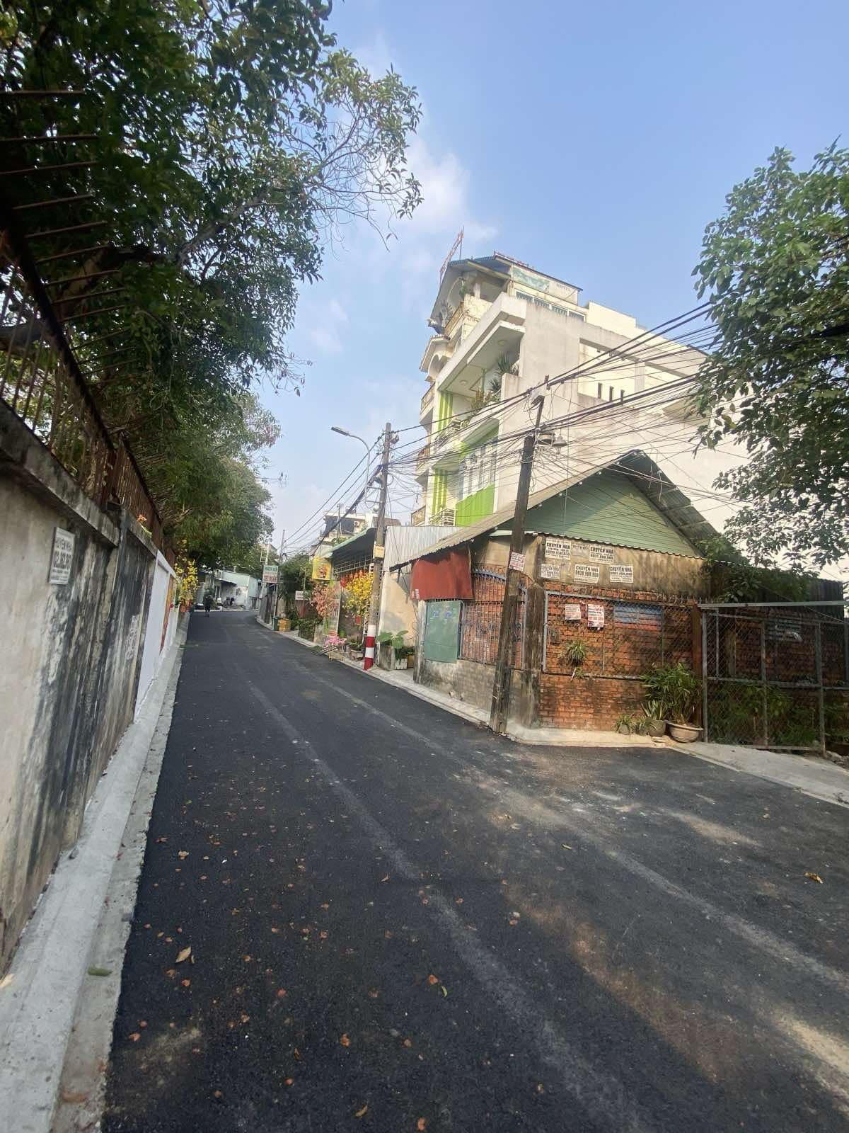 961bab81-81b3-4c56-8769-90032a945f66