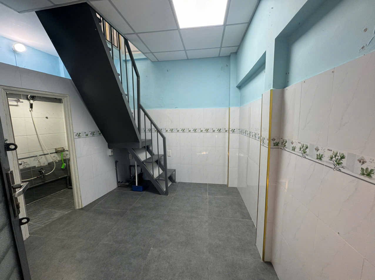 9cb093f4-2f23-55f3-b9b4-7e8ba16ef43e