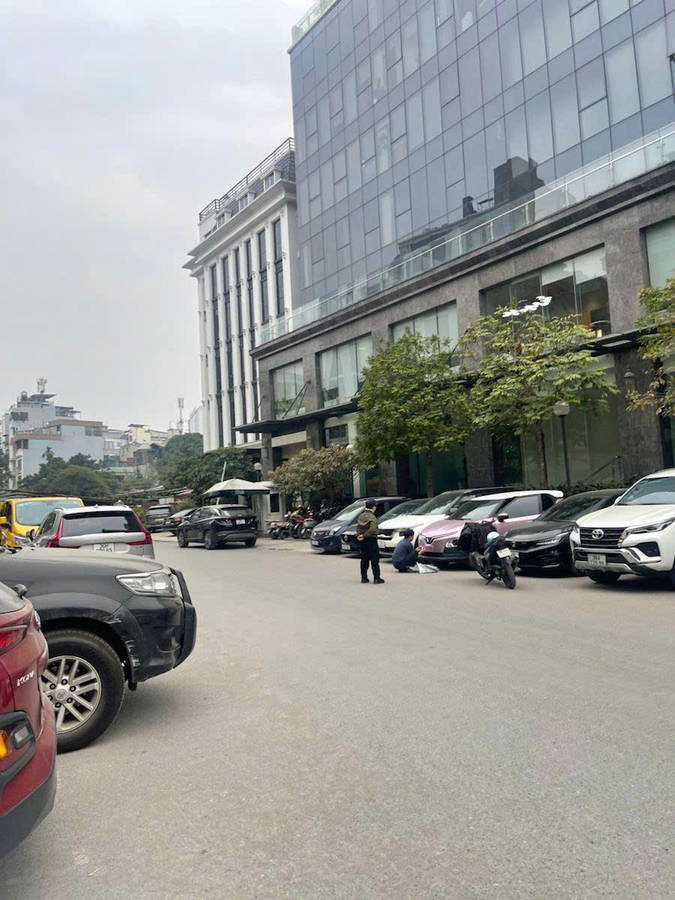 a8594089-8c43-5eb8-9337-02c2ffda8aea