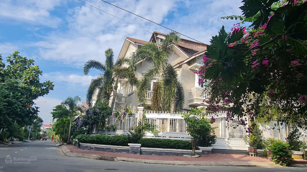 af1887a3efe2a0384d7346ed38743f82