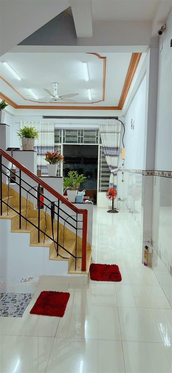 ban-nha-duong-nhat-chi-mai-ban-nha-phuong-13-tan-binh-0707318818-1