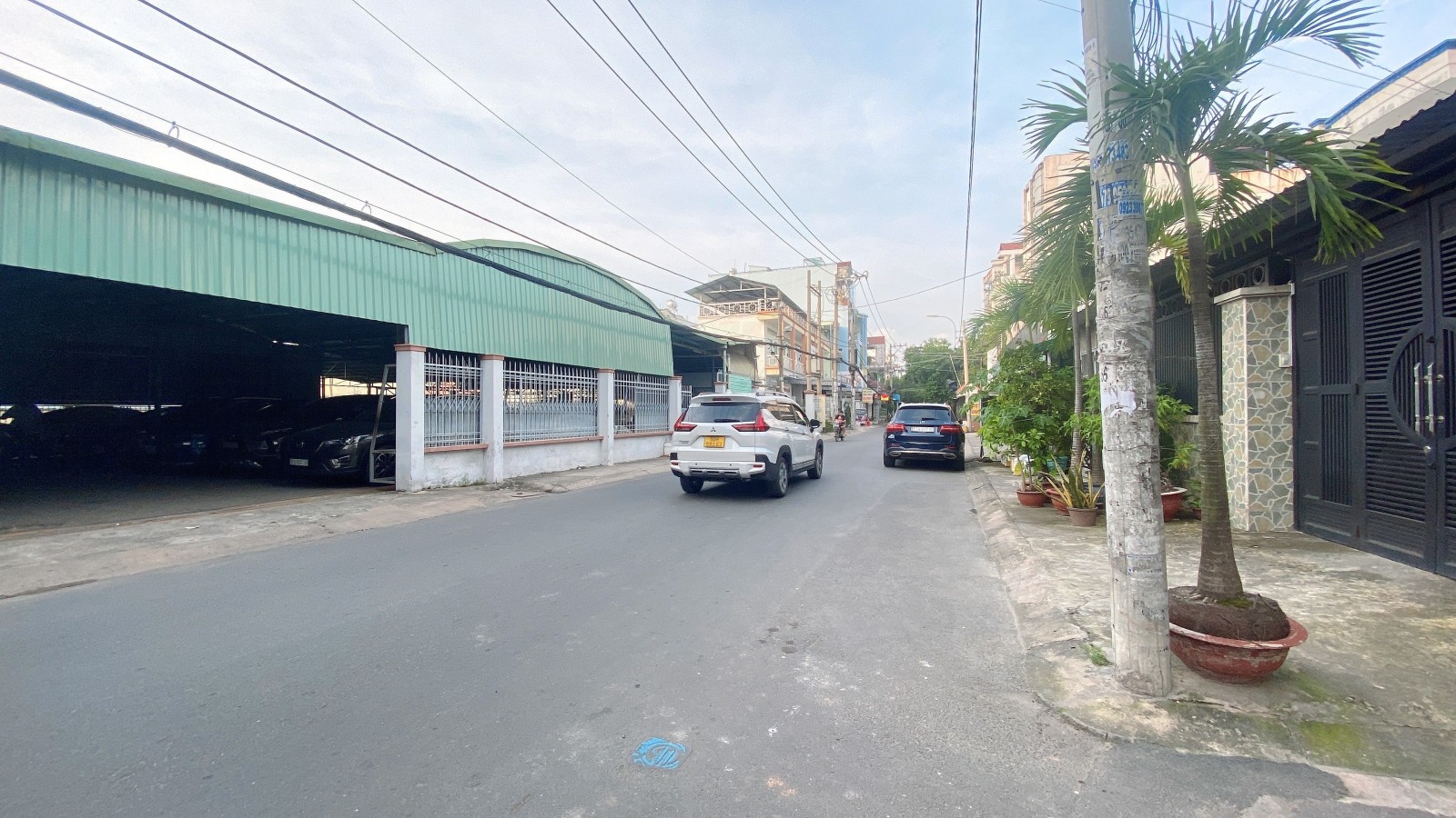 ban-nha-hem-xe-hoi-le-van-tho-1-0964364745