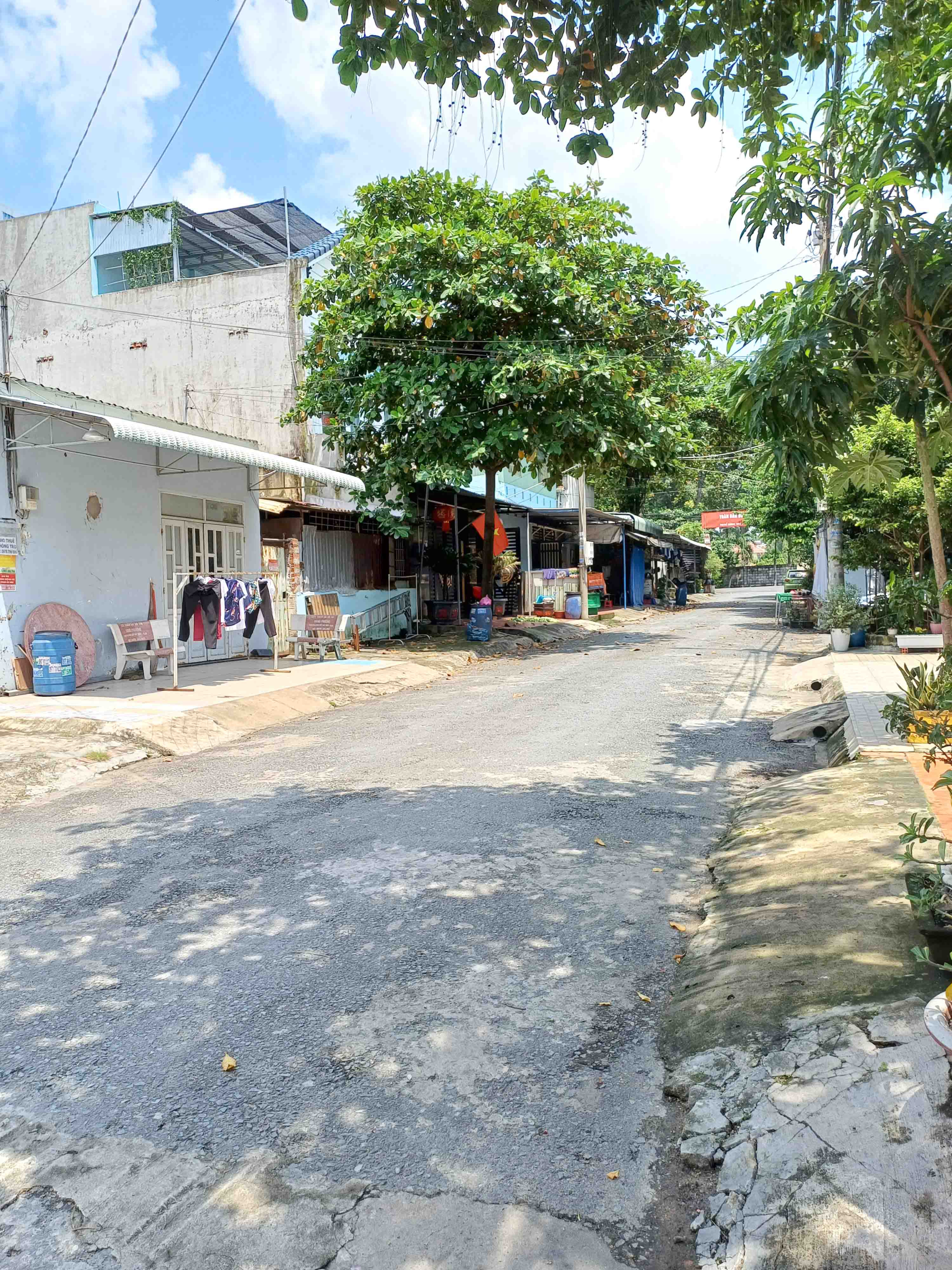 ban-nha-mat-tien-gan-binh-chieu-thu-duc-chi-hon-5-ty (1)