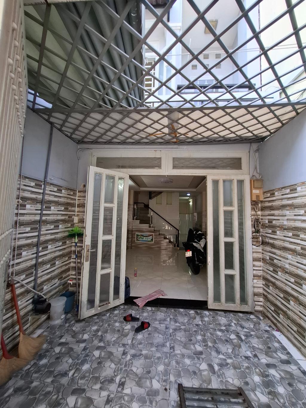 c7r-9EB217DD-m9b3bekf_30_7