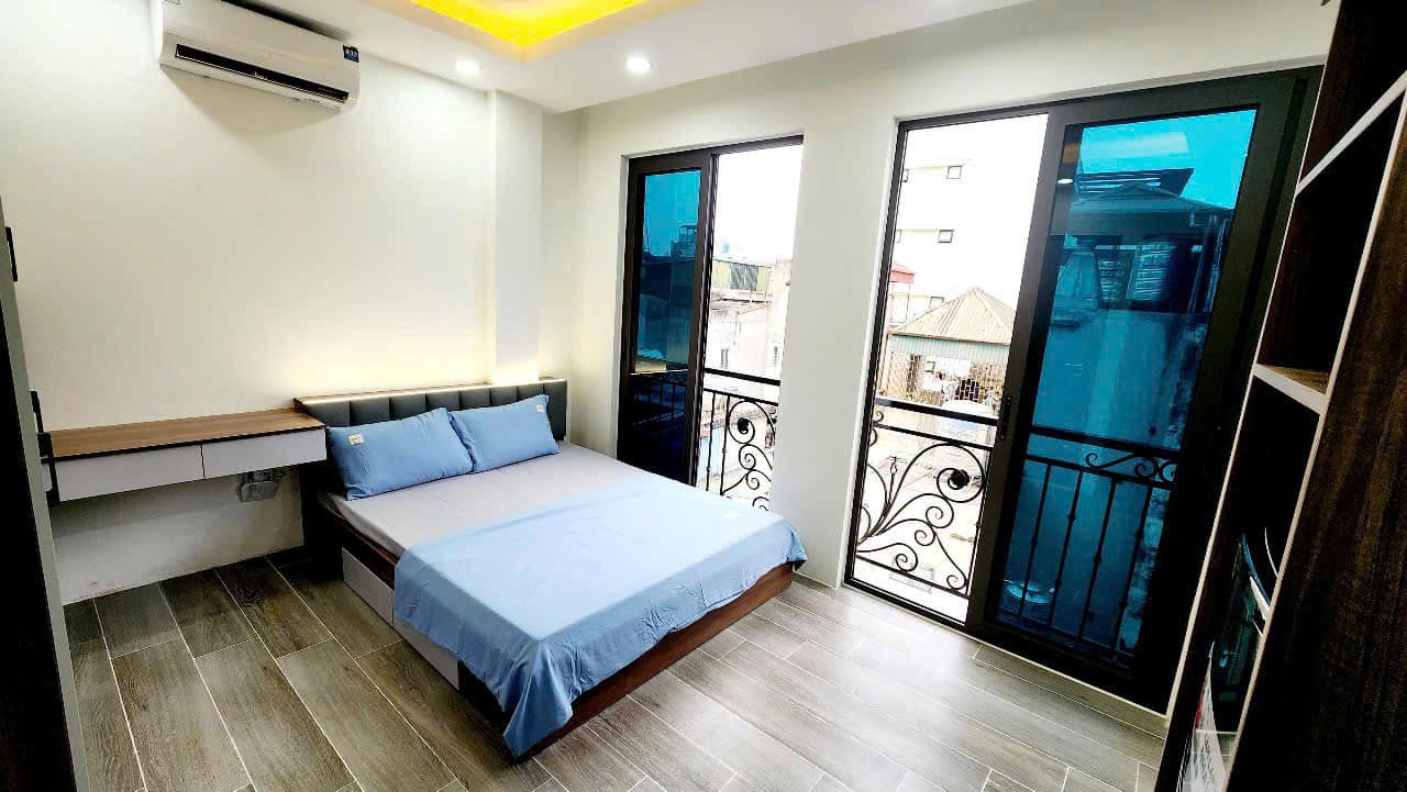 cb9a4b804fd4fa8aa3c5