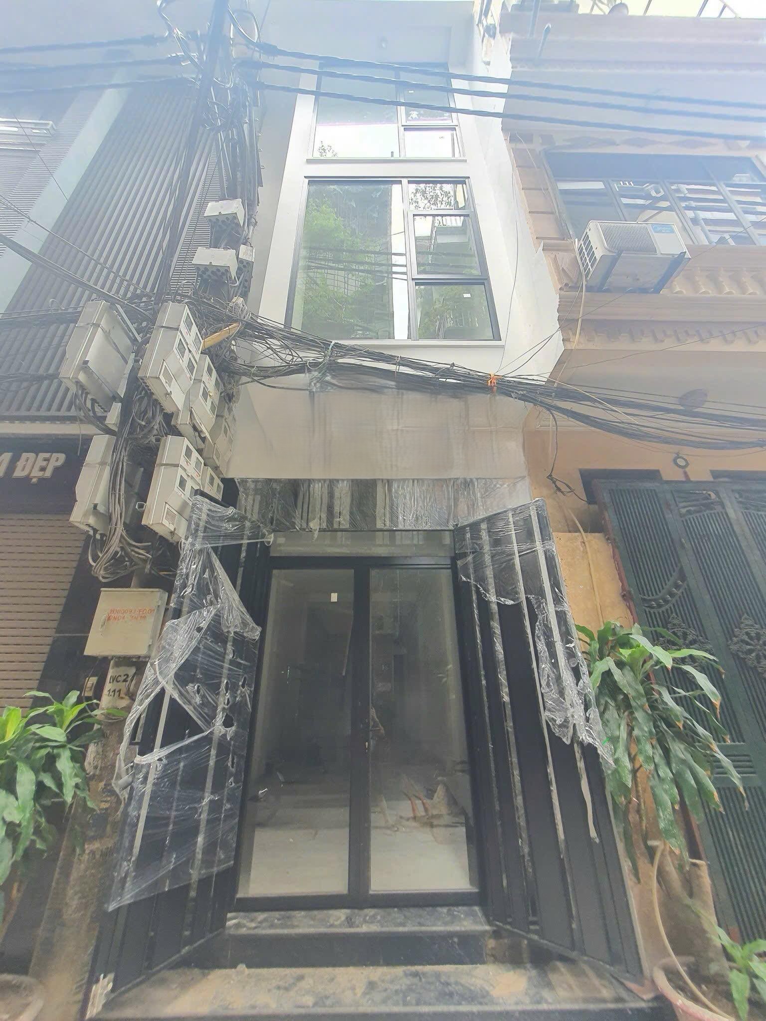 cho_thue_nha_pho_phuc_tan (1)