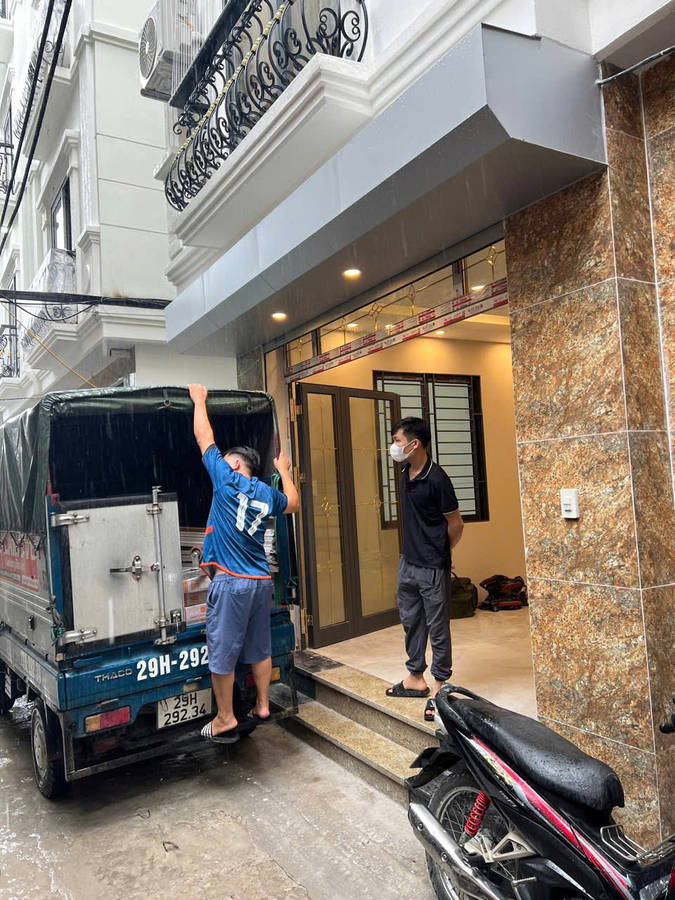 f315b925-937b-5455-a253-67c75ec3764c