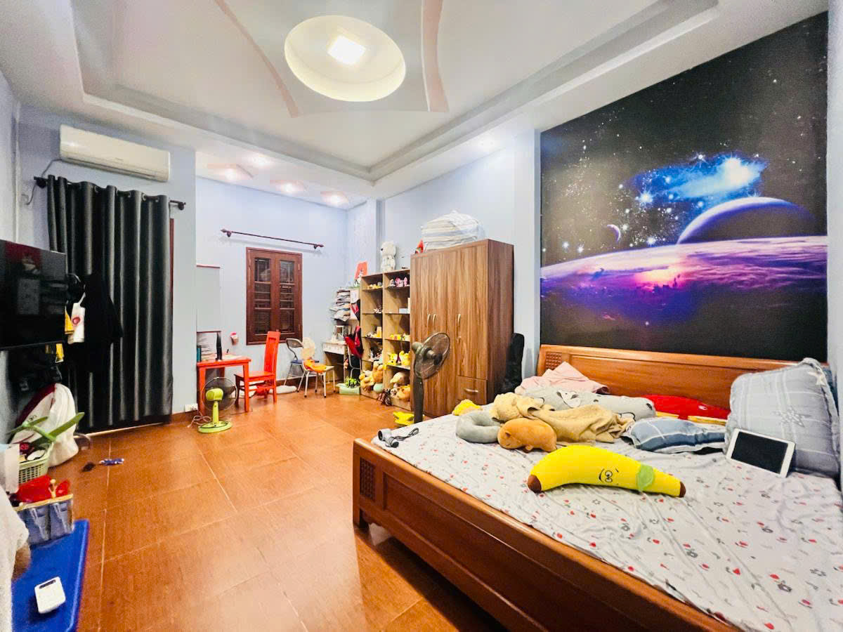 gen-h-z6651329794656_9f9cccbc4e8cbe16890f693304a963ec