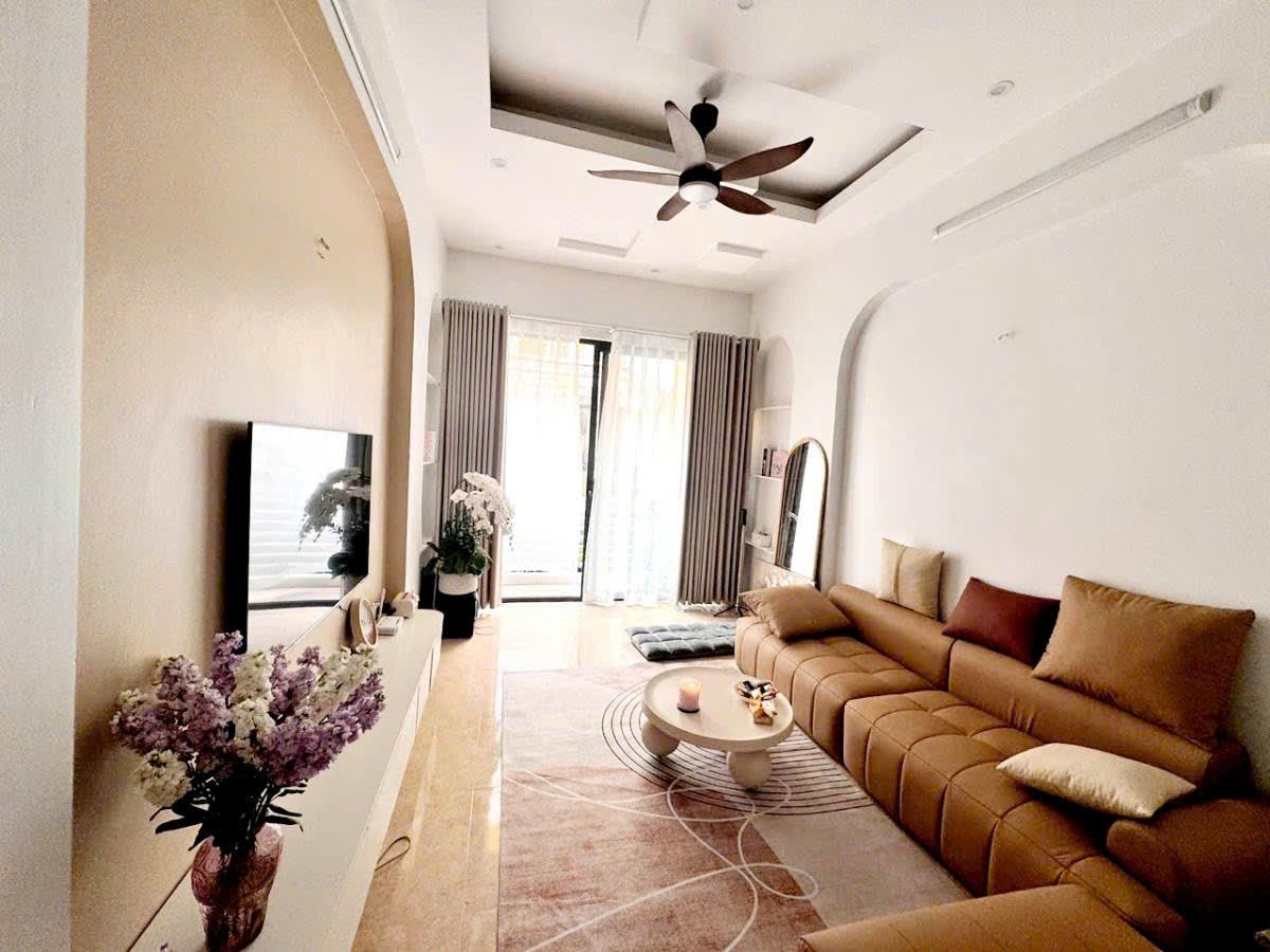 gen-h-z6655177424586_de9d3e19b113e883008a74ae077e7b22