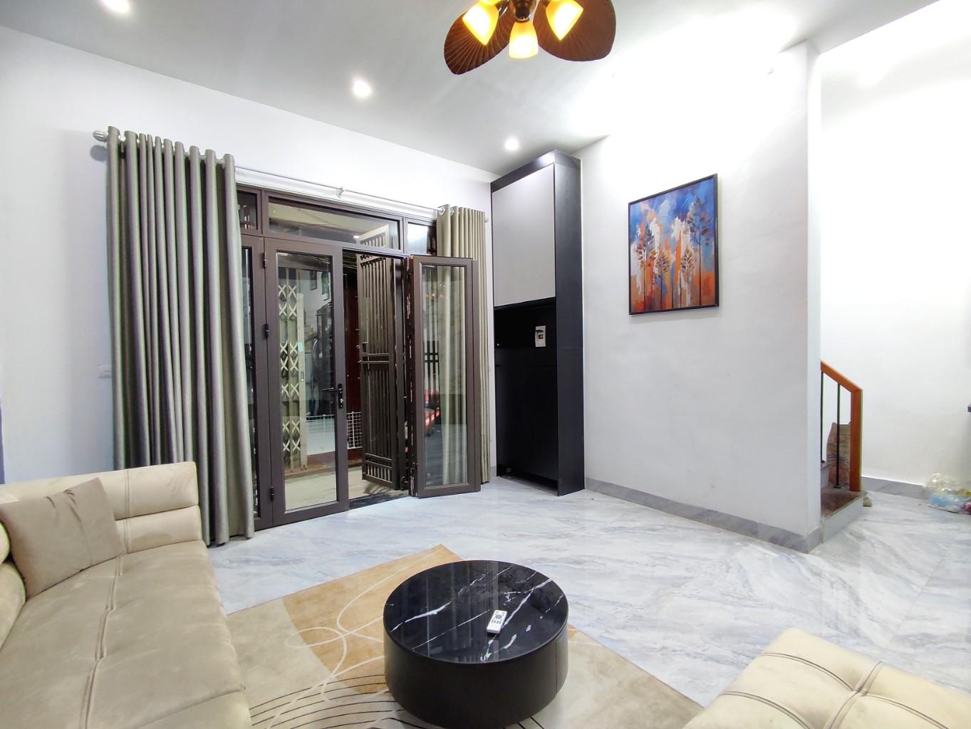 h0r-4C9141FF-maz6iek1_22_7