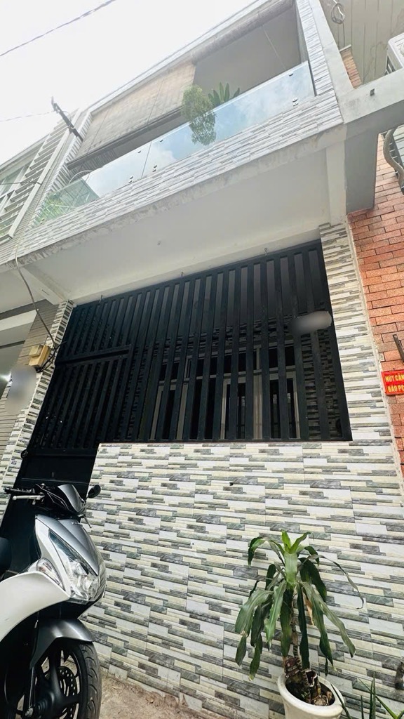 kcy-1C32ABEE-m8lvx03m_11_6