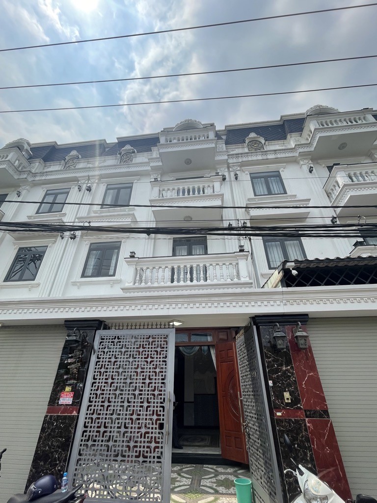 kf9-7A8EB888-m7w1x4yc_24_8