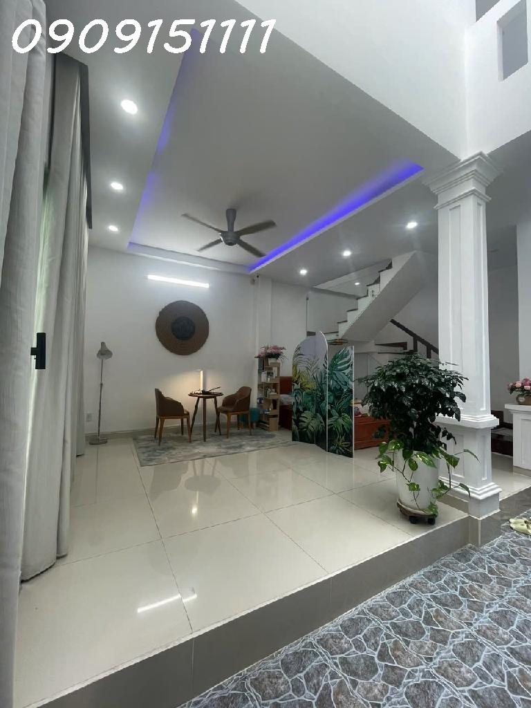 ykm-9431948E-m5hytihv_40_13