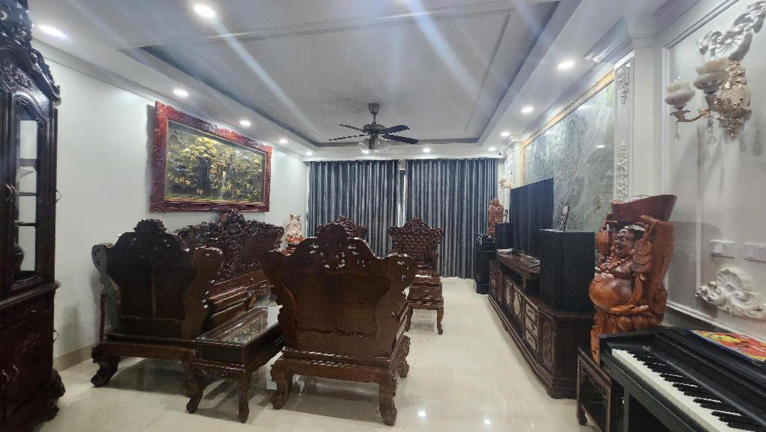 z6008415726298_476fe3926702264af9d0aabf49ecea15