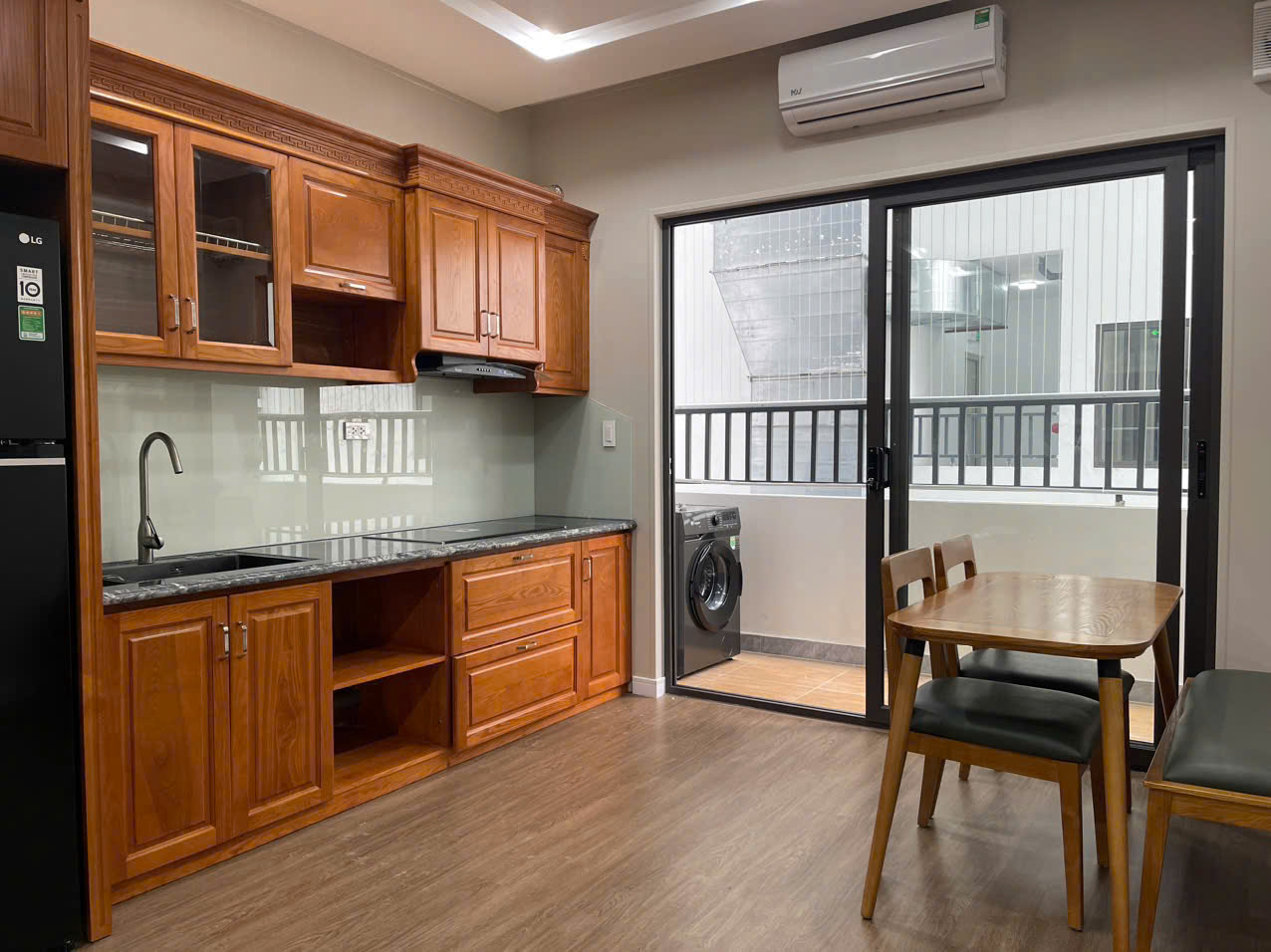 z6070710883440_c393eda765a4d102f38c04a15c863803