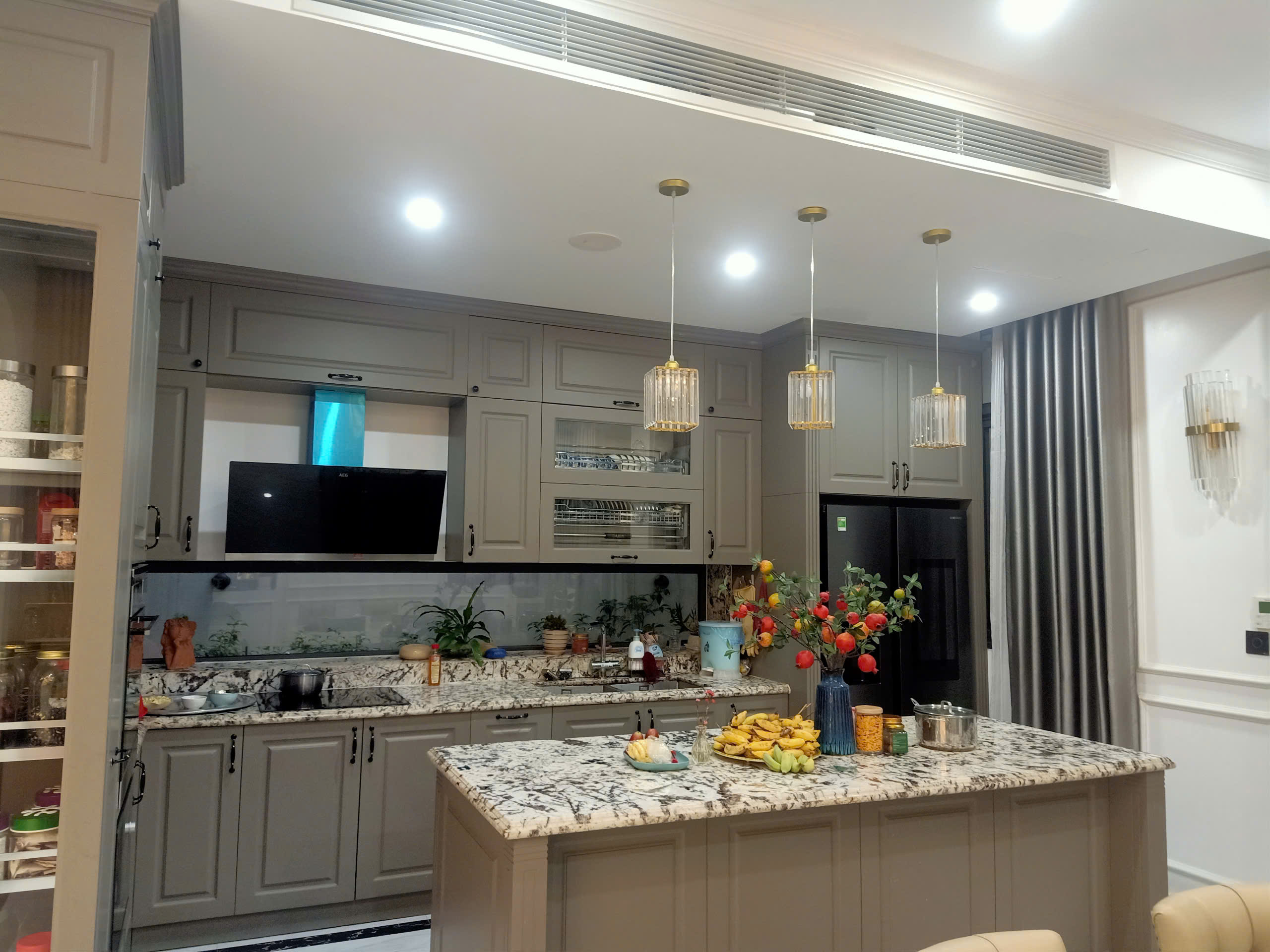 z6442597033434_5a88b98741459a44e9d4f45b2174b500