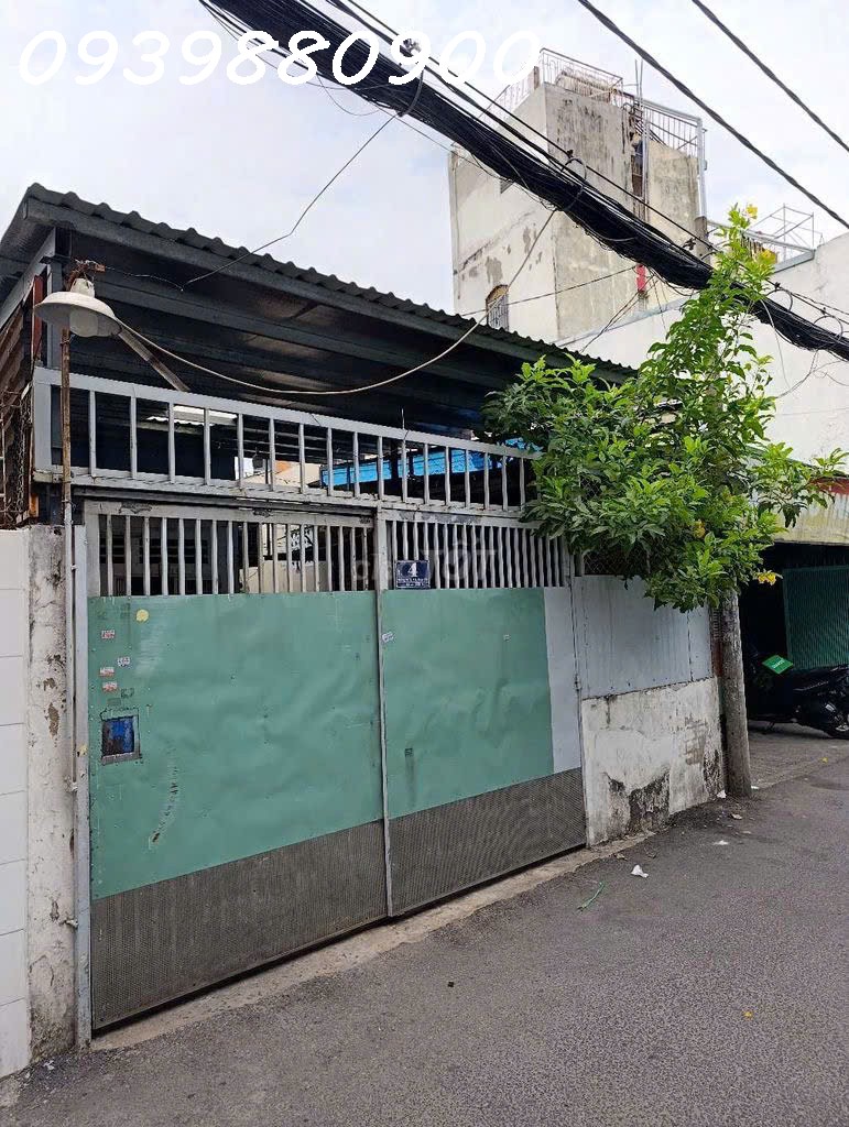 z6499612390421_737c39df7f7b794125e5375d2fbcac37