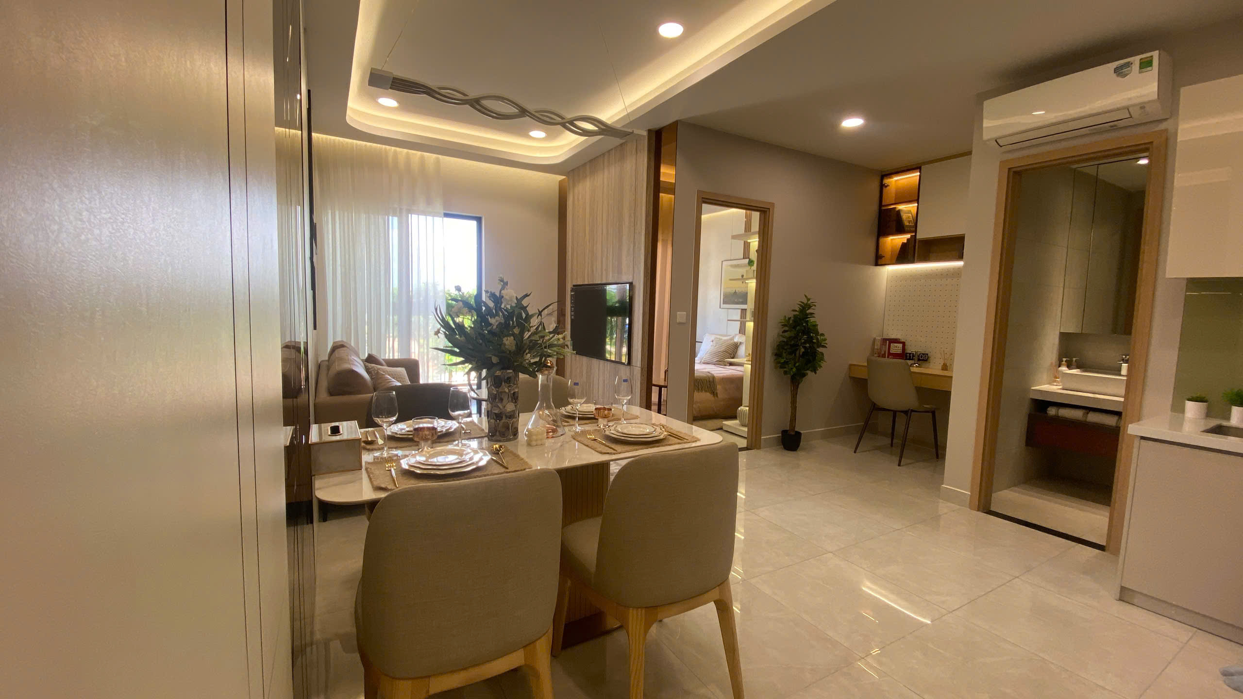 z6539838351999_afec1ad85e48f74689b343603d99c67e