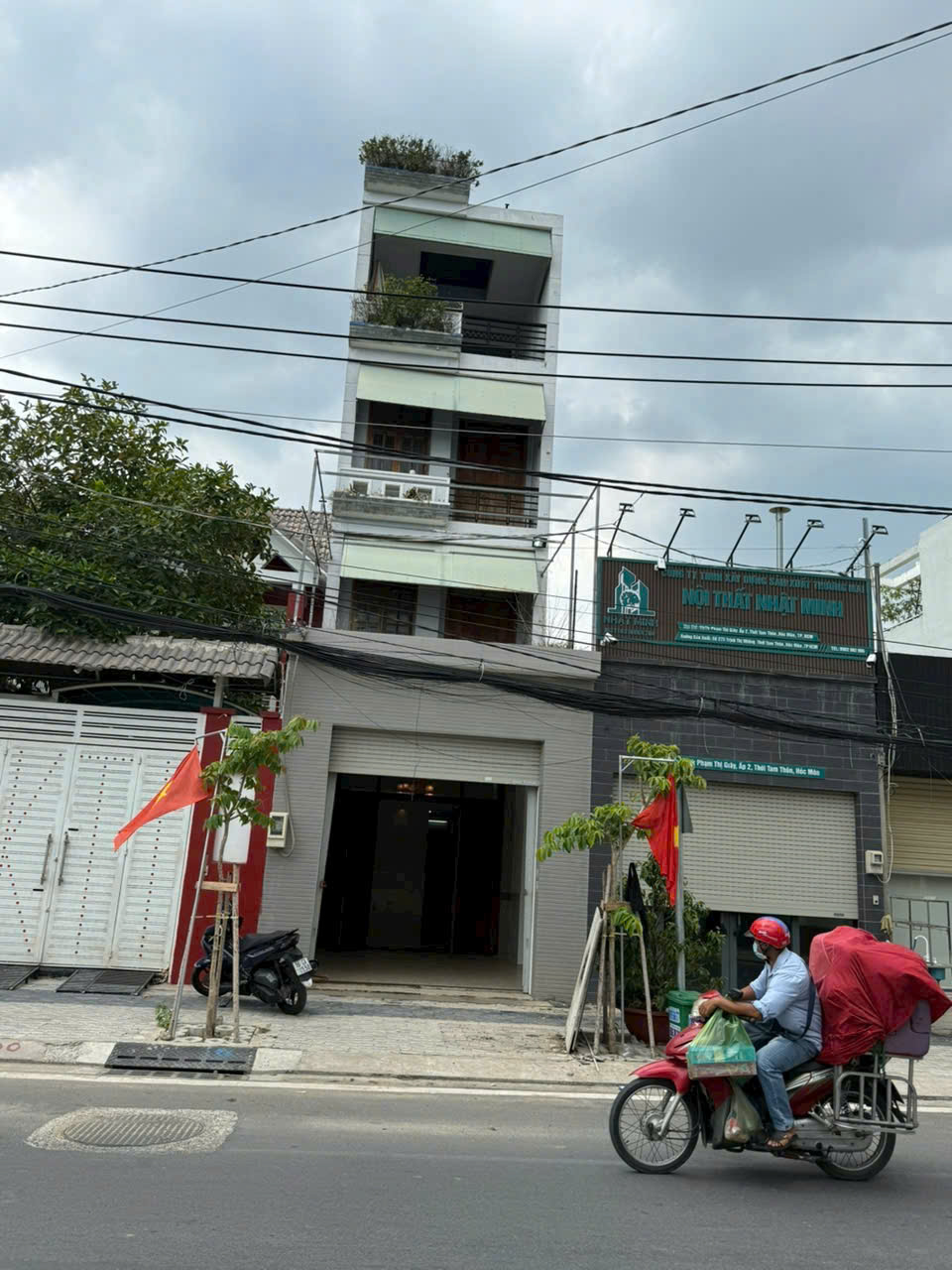 z6540871451167_96df98fd8f7e84f11e4b21e4427f11c7